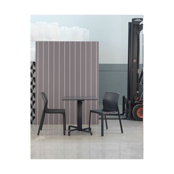 Plastová stolička BIT